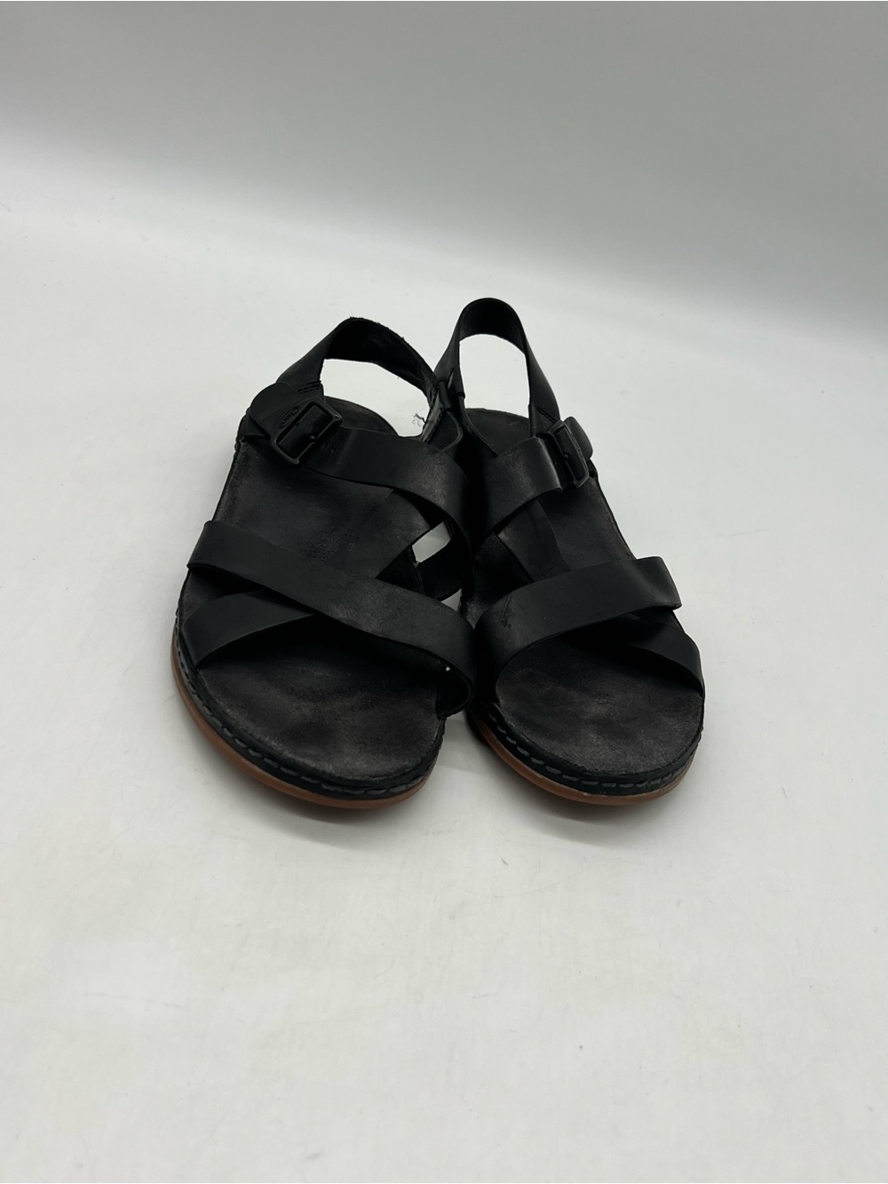 Chaco Wayfarer Womens Size 9 Black Leather Sandals Strappy Buckle Shoes.
